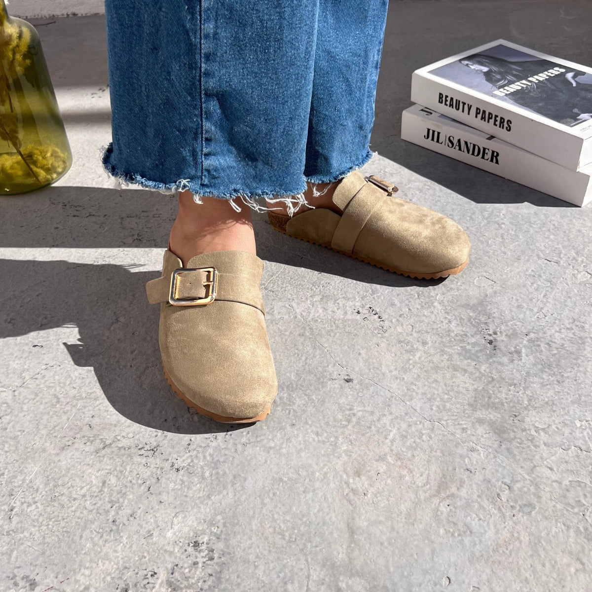 mocassin femme luxe, mocassins maroc, mocassins femme cuir , mocassin lora piana, mocassins casablanca, mocassin pour femme tendance,derbies femme, derbies femme maroc, derbies femme tamaris, derbies femme jonak,ballerine femme , ballerine femme confortable, ballerine tendance, ballerine chanel,

