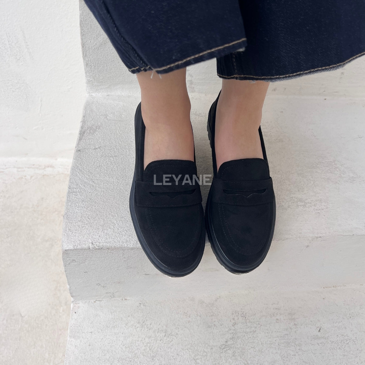 mocassin femme luxe, mocassins maroc, mocassins femme cuir , mocassin lora piana, mocassins casablanca, mocassin pour femme tendance,derbies femme, derbies femme maroc, derbies femme tamaris, derbies femme jonak,ballerine femme , ballerine femme confortable, ballerine tendance, ballerine chanel
