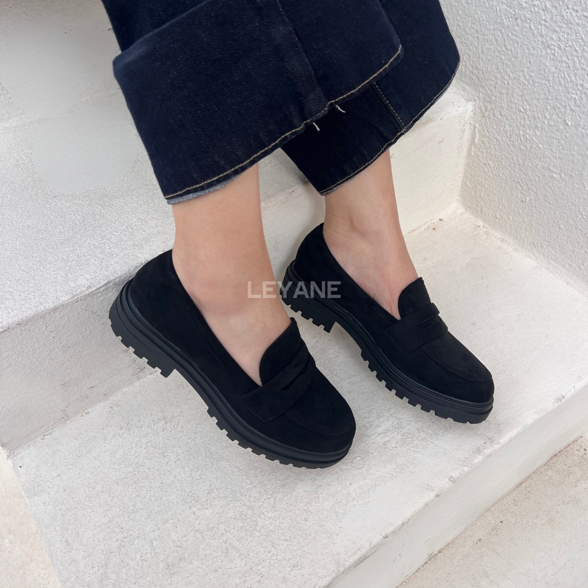 mocassin femme luxe, mocassins maroc, mocassins femme cuir , mocassin lora piana, mocassins casablanca, mocassin pour femme tendance,derbies femme, derbies femme maroc, derbies femme tamaris, derbies femme jonak,ballerine femme , ballerine femme confortable, ballerine tendance, ballerine chanel
