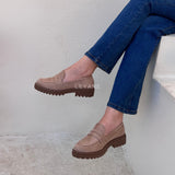 mocassin femme luxe, mocassins maroc, mocassins femme cuir , mocassin lora piana, mocassins casablanca, mocassin pour femme tendance,derbies femme, derbies femme maroc, derbies femme tamaris, derbies femme jonak,ballerine femme , ballerine femme confortable, ballerine tendance, ballerine chanel,
