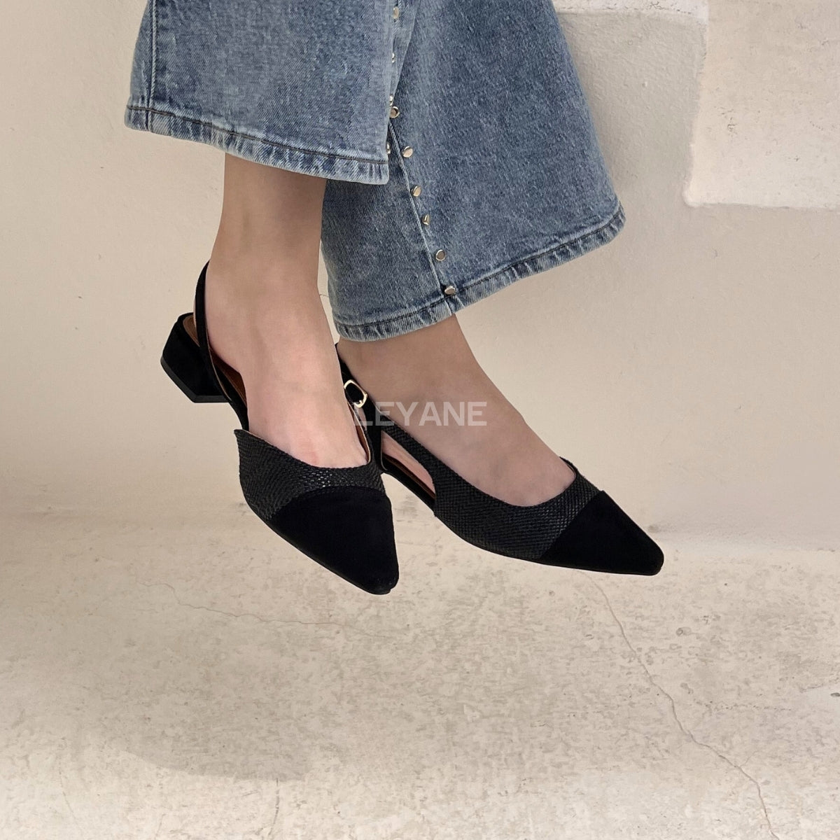 mocassin femme luxe, mocassins maroc, mocassins femme cuir , mocassin lora piana, mocassins casablanca, mocassin pour femme tendance,derbies femme, derbies femme maroc, derbies femme tamaris, derbies femme jonak,ballerine femme , ballerine femme confortable, ballerine tendance, ballerine chanel
