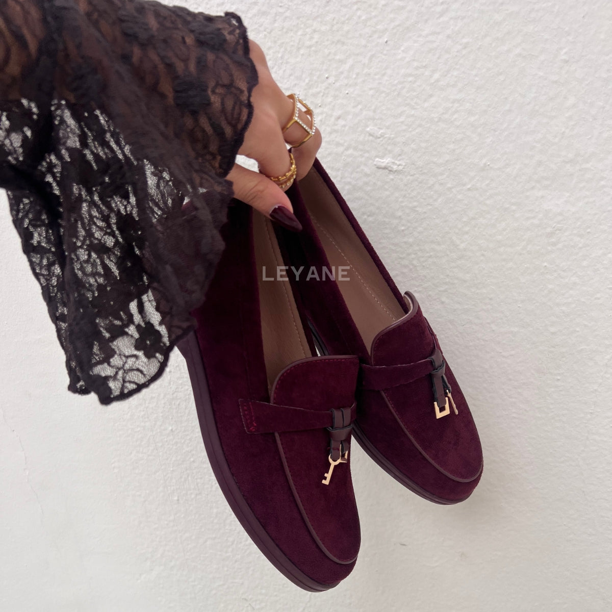 mocassin femme luxe, mocassins maroc, mocassins femme cuir , mocassin lora piana, mocassins casablanca, mocassin pour femme tendance,derbies femme, derbies femme maroc, derbies femme tamaris, derbies femme jonak,ballerine femme , ballerine femme confortable, ballerine tendance, ballerine chanel


