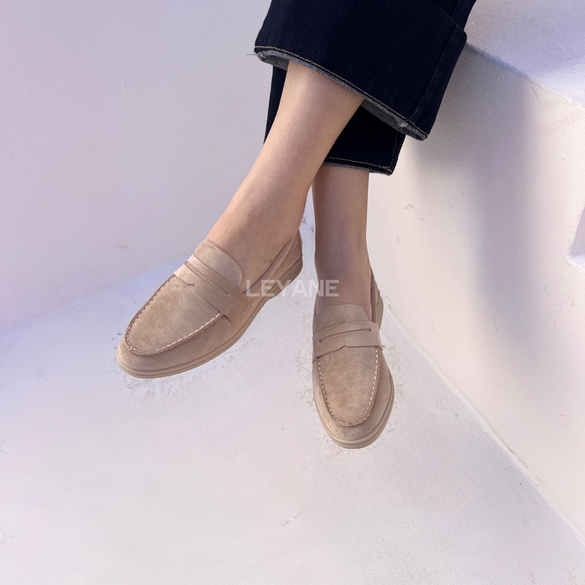 mocassin femme luxe, mocassins maroc, mocassins femme cuir , mocassin lora piana, mocassins casablanca, mocassin pour femme tendance,derbies femme, derbies femme maroc, derbies femme tamaris, derbies femme jonak,ballerine femme , ballerine femme confortable, ballerine tendance, ballerine chanel
