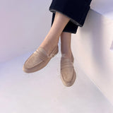 mocassin femme luxe, mocassins maroc, mocassins femme cuir , mocassin lora piana, mocassins casablanca, mocassin pour femme tendance,derbies femme, derbies femme maroc, derbies femme tamaris, derbies femme jonak,ballerine femme , ballerine femme confortable, ballerine tendance, ballerine chanel
