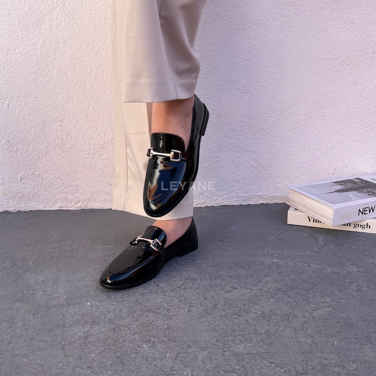 mocassin femme luxe, mocassins maroc, mocassins femme cuir , mocassin lora piana, mocassins casablanca, mocassin pour femme tendance,derbies femme, derbies femme maroc, derbies femme tamaris, derbies femme jonak,ballerine femme , ballerine femme confortable, ballerine tendance, ballerine chanel