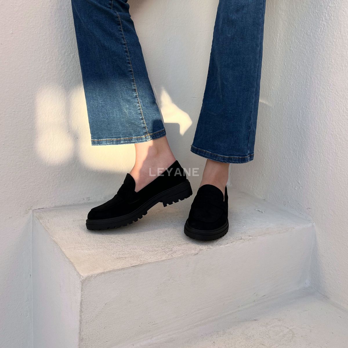 mocassin femme luxe, mocassins maroc, mocassins femme cuir , mocassin lora piana, mocassins casablanca, mocassin pour femme tendance,derbies femme, derbies femme maroc, derbies femme tamaris, derbies femme jonak,ballerine femme , ballerine femme confortable, ballerine tendance, ballerine chanel,
