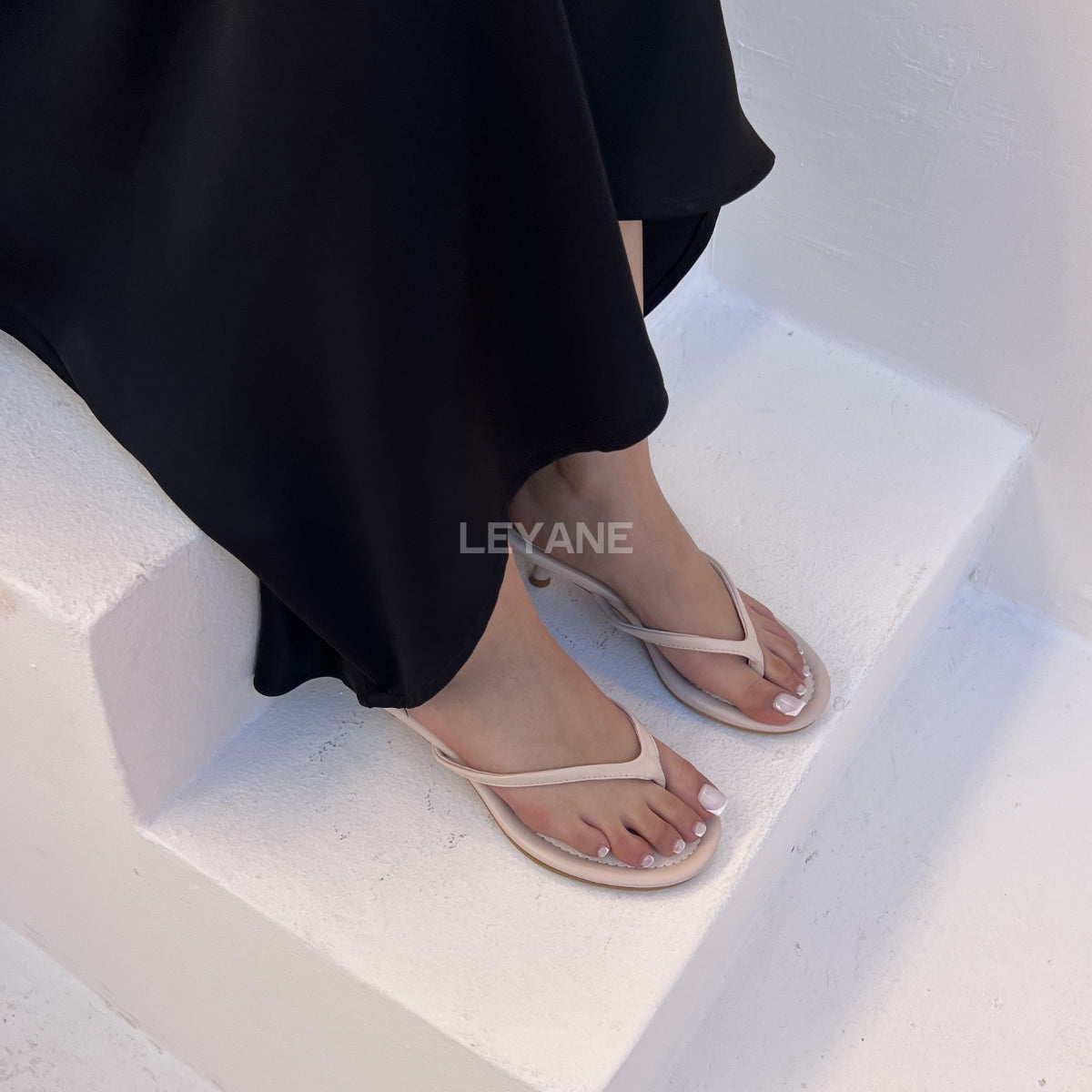 mule birkenstock, mule pour femmes, chaussures femmes maroc, chaussures en ligne pour femmes maroc, mule hiver, sabot, sabot birkenstock, sabot femmes maroc, sabot pour sortir, sabot casual
