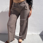  pantalon, pantalon femme, pantalon femme maroc, pantalon leyane, pantalon fluide, pantalon wide fit, pantalon classe femme, pantalon en ligne, pantalon femme en ligne, pantalon taille haute, pantalon wide fit, pantalon costume femme
