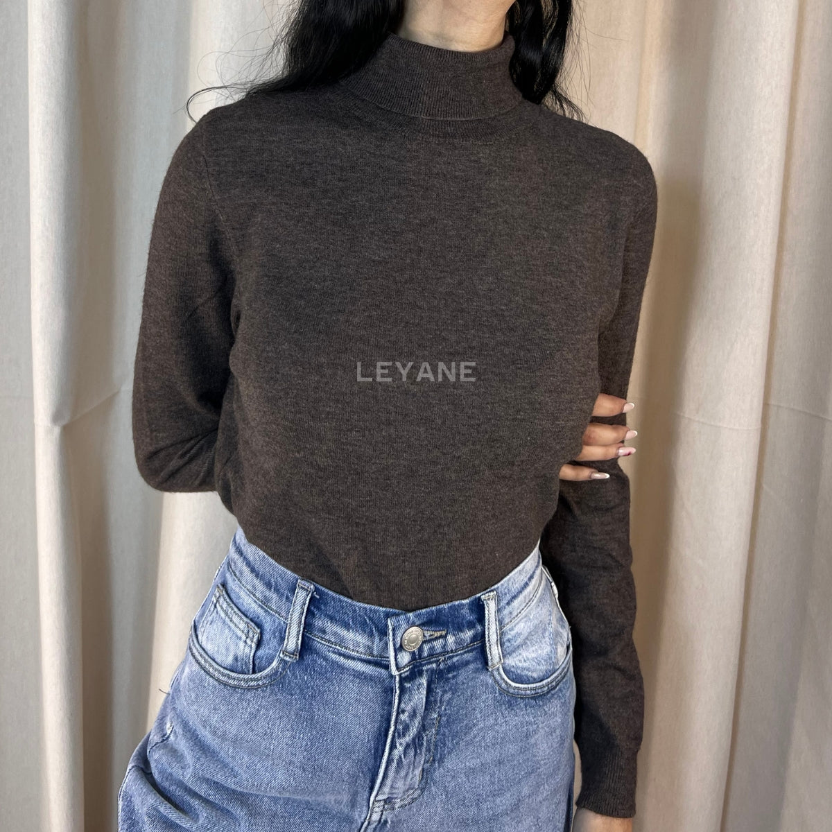 top, haut femme, pull femme maroc, pull col roulé, pull en ligne femme maroc, pull zara, pull mango, pull stradivarus, pull pour femme en ligne, pull chaud, pull extra doux femme
