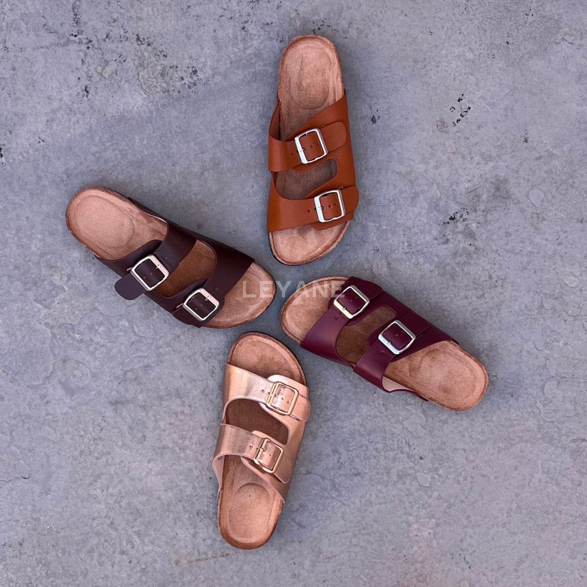 sandale plate, sandale maroc , sandale chunky, chaussures maroc, sandale femme, sandale zara, sandale été, sandals confortables, mules en daim, mules en crochets, mules maroc, mules femmes, mules tendance, sandale et mule, sabots femme
