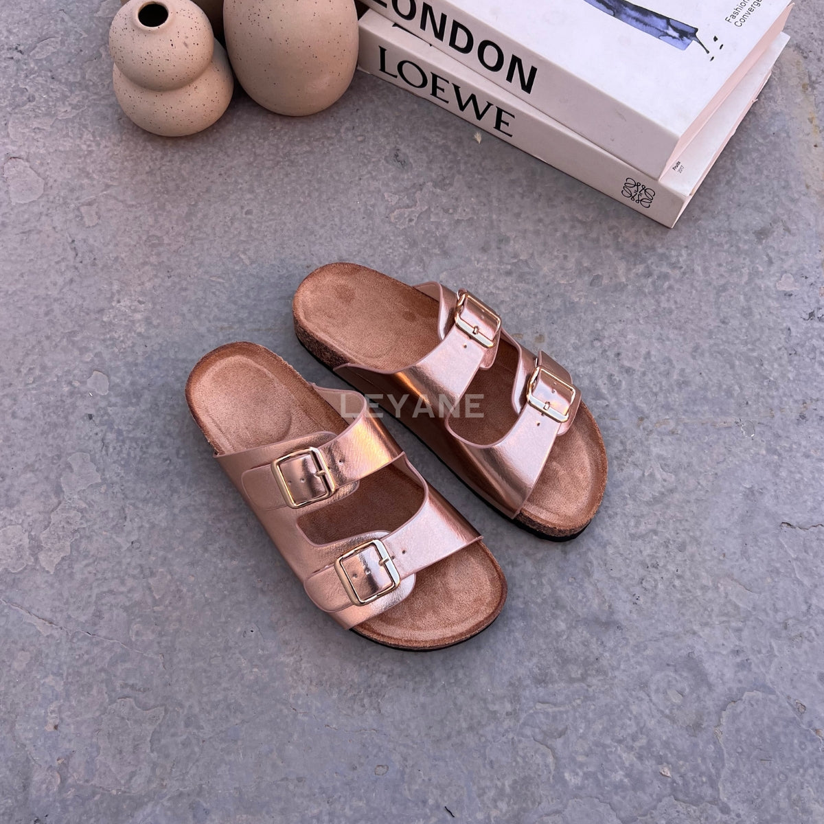 sandale plate, sandale maroc , sandale chunky, chaussures maroc, sandale femme, sandale zara, sandale été, sandals confortables, mules en daim, mules en crochets, mules maroc, mules femmes, mules tendance, sandale et mule, sabots femme

