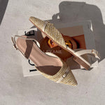 mocassin femme luxe, mocassins maroc, mocassins femme cuir , mocassin lora piana, mocassins casablanca, mocassin pour femme tendance,derbies femme, derbies femme maroc, derbies femme tamaris, derbies femme jonak,ballerine femme , ballerine femme confortable, ballerine tendance, ballerine chanel,
