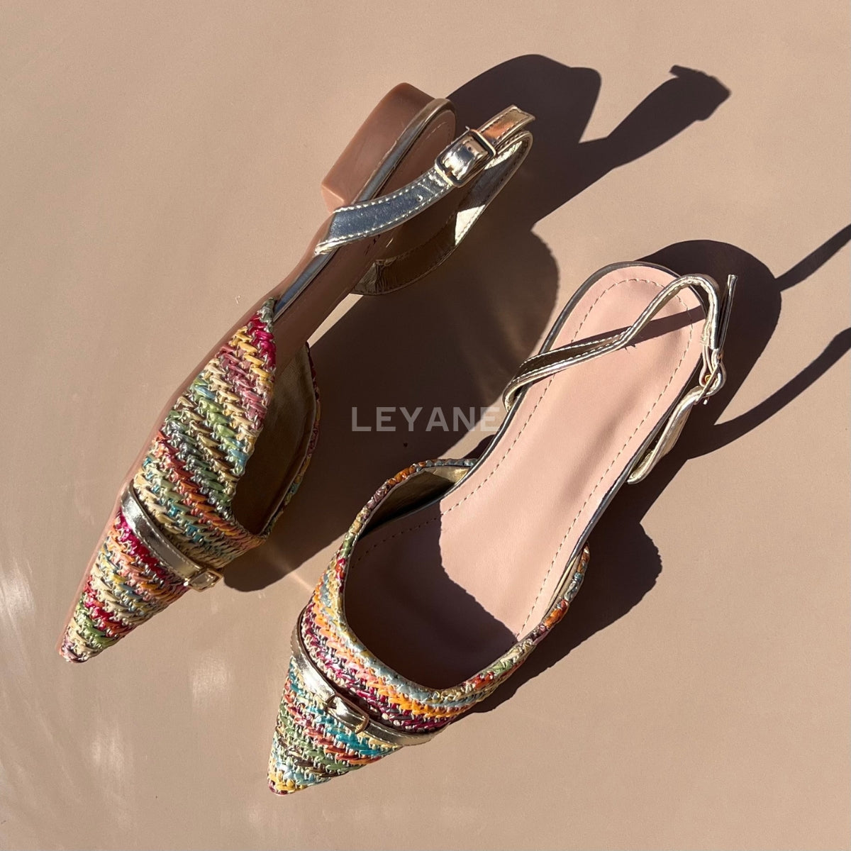 mocassin femme luxe, mocassins maroc, mocassins femme cuir , mocassin lora piana, mocassins casablanca, mocassin pour femme tendance,derbies femme, derbies femme maroc, derbies femme tamaris, derbies femme jonak,ballerine femme , ballerine femme confortable, ballerine tendance, ballerine chanel,
