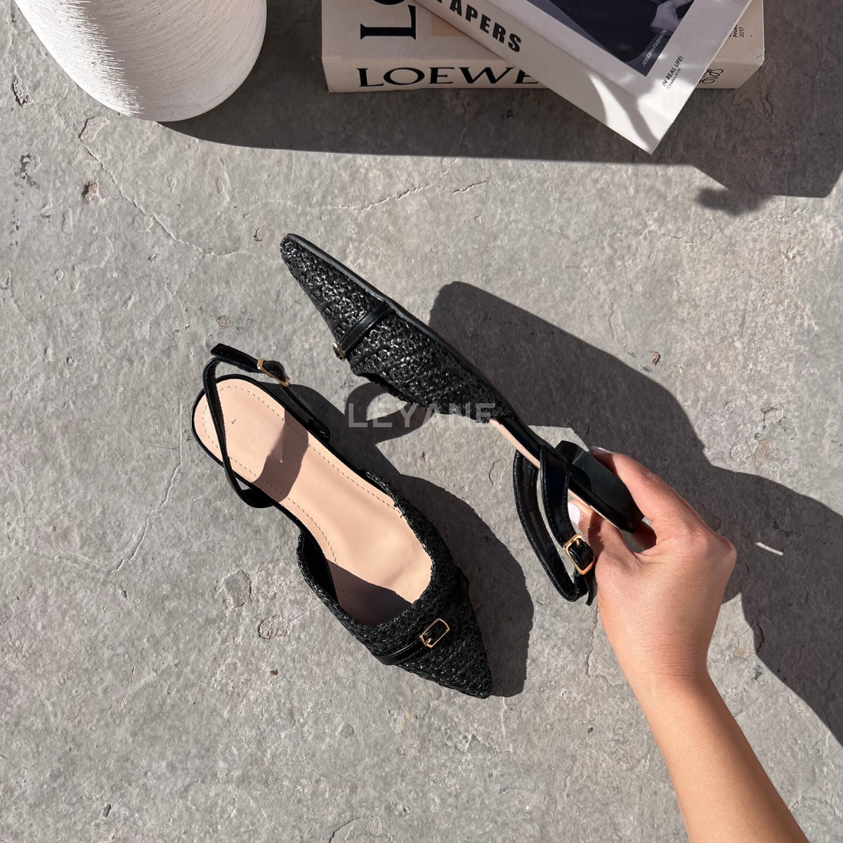 mocassin femme luxe, mocassins maroc, mocassins femme cuir , mocassin lora piana, mocassins casablanca, mocassin pour femme tendance,derbies femme, derbies femme maroc, derbies femme tamaris, derbies femme jonak,ballerine femme , ballerine femme confortable, ballerine tendance, ballerine chanel,
