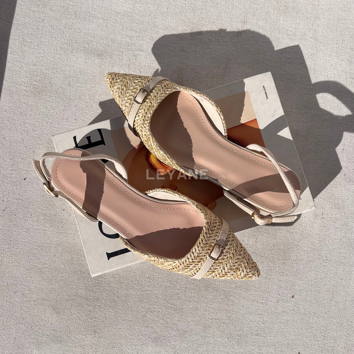 mocassin femme luxe, mocassins maroc, mocassins femme cuir , mocassin lora piana, mocassins casablanca, mocassin pour femme tendance,derbies femme, derbies femme maroc, derbies femme tamaris, derbies femme jonak,ballerine femme , ballerine femme confortable, ballerine tendance, ballerine chanel,
