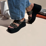 sandale plate, sandale maroc , sandale chunky, chaussures maroc, sandale femme, sandale zara, sandale été, sandals confortables, mules en daim, mules en crochets, mules maroc, mules femmes, mules tendance, sandale et mule, sabots femme