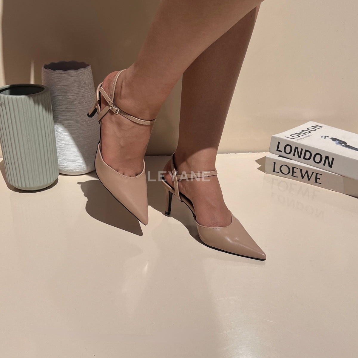 escarpin femme maroc,escarpin maroc online, escarpin femme luxe, escarpins femme demi talon,chaussures femmes, aldo; chaussures maroc, sandale talon, chaussures zara, keyza, eram, basket femme, couleur ,tendance,talon ,confortable,tendance,mi-talons,chanel,style,talon femme luxe, talon femme,talon femme maroc, slingback, slingback maroc, slingback chanel,slingback shoes, escarpins slingback, slingback jonak, slingback femme,babies femme
