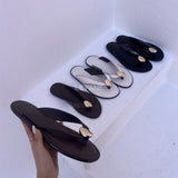 sandale plate, sandale maroc , sandale chunky, chaussures maroc, sandale femme, sandale zara, sandale été, sandals confortables, mules en daim, mules en crochets, mules maroc, mules femmes, mules tendance, sandale et mule, sabots femme
