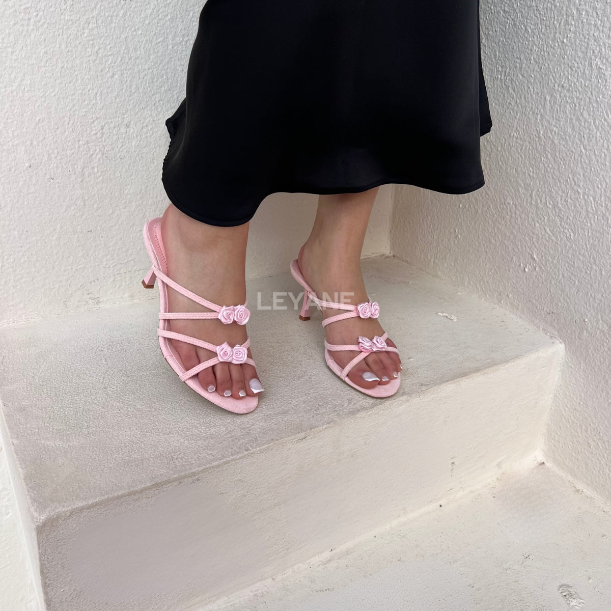 sandale soirée femmes, sandale strass, sandale soirée leyane, chaussures femmes maroc, chaussures leyane, sandale talons, talons leyane, talons maroc, heels maroc
