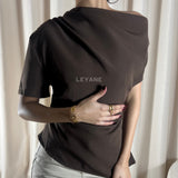 :top femme, top soirée, top à sequins, top dos nu, top événement, top habillé, top chic, top élégant, top tendance, top en ligne, top noir, top marron, top brillant, top glamour, top court, top long, top ajusté, top moderne, top fashion, top party, top femme maroc, top maroc, top leyane, top leyane maroc, top marrakech, top casablanca, top rabat, top fes, top tanger, top agadir, outfit femme, outfit soirée, outfit chic, outfit for a date, ootd
