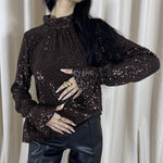 top soirée, top sequin, top dos nu, top évènement, top en ligne, top femme, top chic, top élégant, top tendance, top noir, top marron, top blanc, top brillant, top court, top long, top habillé, top glamour, top party, top fashion, top en ligne maroc, top femme maroc, top leyane, top leyane maroc, top marrakech, top casablanca, top rabat, top fes, top tanger, top agadir, outfit soirée, outfit chic, outfit for a date,