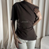 :top femme, top soirée, top à sequins, top dos nu, top événement, top habillé, top chic, top élégant, top tendance, top en ligne, top noir, top marron, top brillant, top glamour, top court, top long, top ajusté, top moderne, top fashion, top party, top femme maroc, top maroc, top leyane, top leyane maroc, top marrakech, top casablanca, top rabat, top fes, top tanger, top agadir, outfit femme, outfit soirée, outfit chic, outfit for a date, ootd
