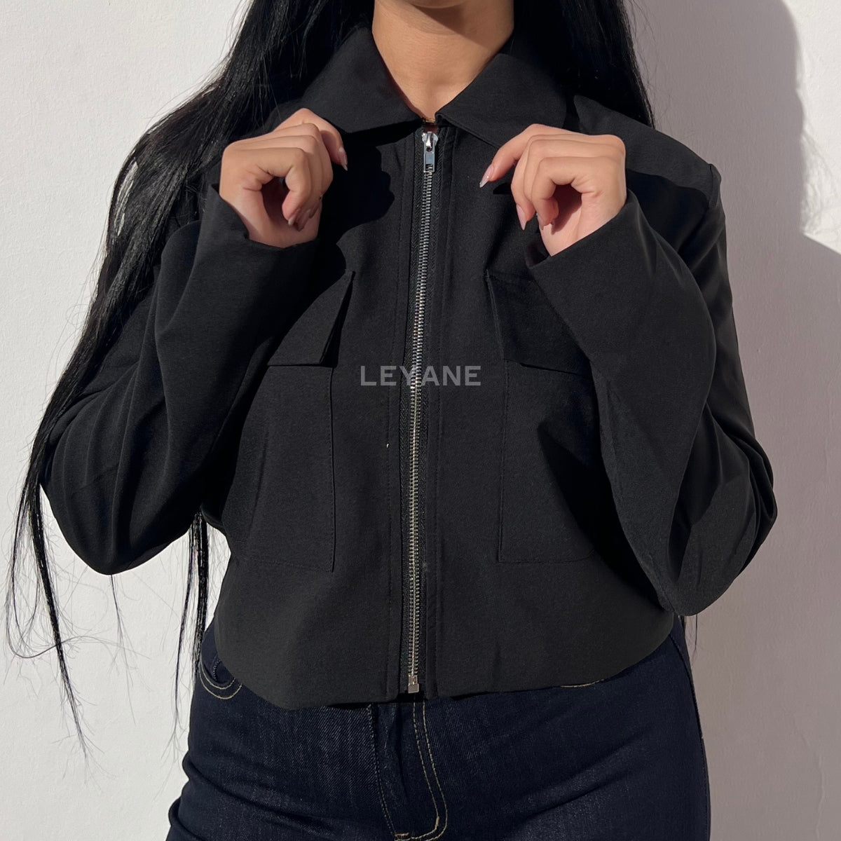 Veste femme, veste femme maroc, veste oversize, veste en ligne pour femme, veste zara, blouson, blouson femme, veste effet daim, bomber femme, veste pour femme maroc, veste bershka femme, veste stradivarus, veste zara femme, veste maroc en ligne, veste en cuir, veste aviateur
