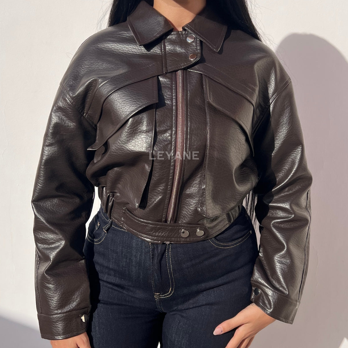 Veste femme, veste femme maroc, veste oversize, veste en ligne pour femme, veste zara, blouson, blouson femme, veste effet daim, bomber femme, veste pour femme maroc, veste bershka femme, veste stradivarus, veste zara femme, veste maroc en ligne, veste en cuir, veste aviateur
