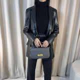 Veste femme, veste femme maroc, veste oversize, veste en ligne pour femme, veste zara, blouson, blouson femme, veste effet daim, bomber femme, veste pour femme maroc, veste bershka femme, veste stradivarus, veste zara femme, veste maroc en ligne, veste en cuir, veste aviateur
