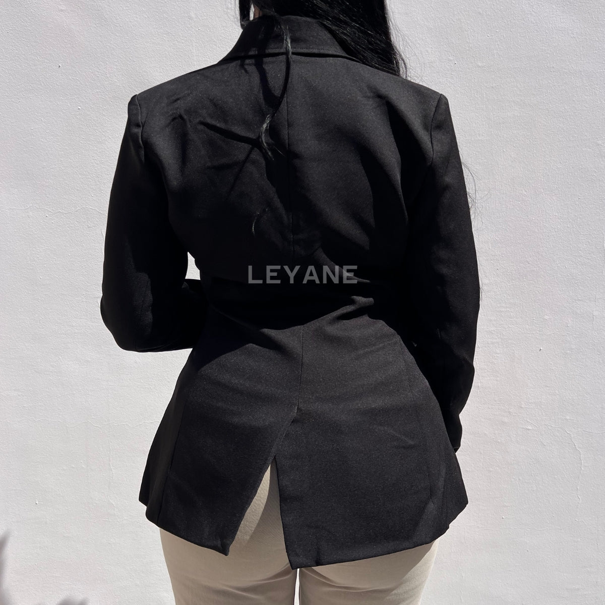 Veste femme, veste femme maroc, veste oversize, veste en ligne pour femme, veste zara, blouson, blouson femme, veste effet daim, bomber femme, veste pour femme maroc, veste bershka femme, veste stradivarus, veste zara femme, veste maroc en ligne, veste en cuir, veste aviateur
