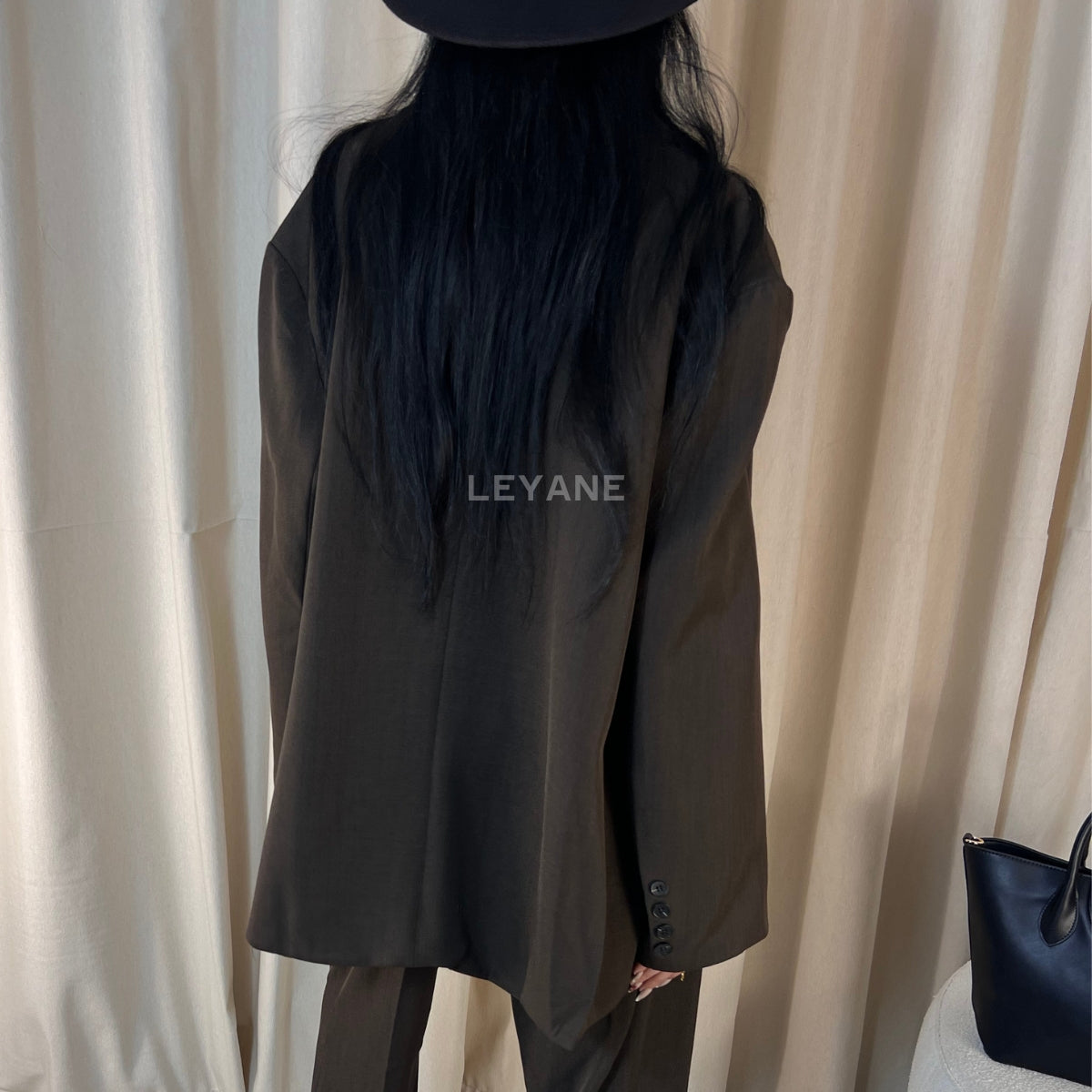 Veste femme, veste femme maroc, veste oversize, veste en ligne pour femme, veste zara, blouson, blouson femme, veste effet daim, bomber femme, veste pour femme maroc, veste bershka femme, veste stradivarus, veste zara femme, veste maroc en ligne, veste en cuir, veste aviateur
