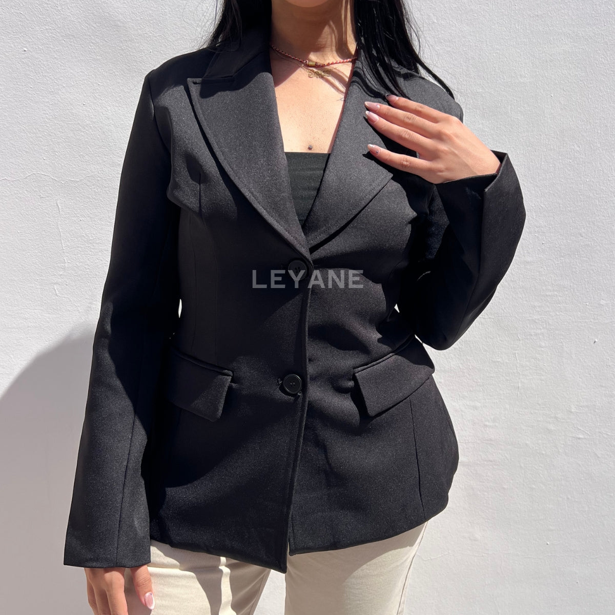 Veste femme, veste femme maroc, veste oversize, veste en ligne pour femme, veste zara, blouson, blouson femme, veste effet daim, bomber femme, veste pour femme maroc, veste bershka femme, veste stradivarus, veste zara femme, veste maroc en ligne, veste en cuir, veste aviateur
