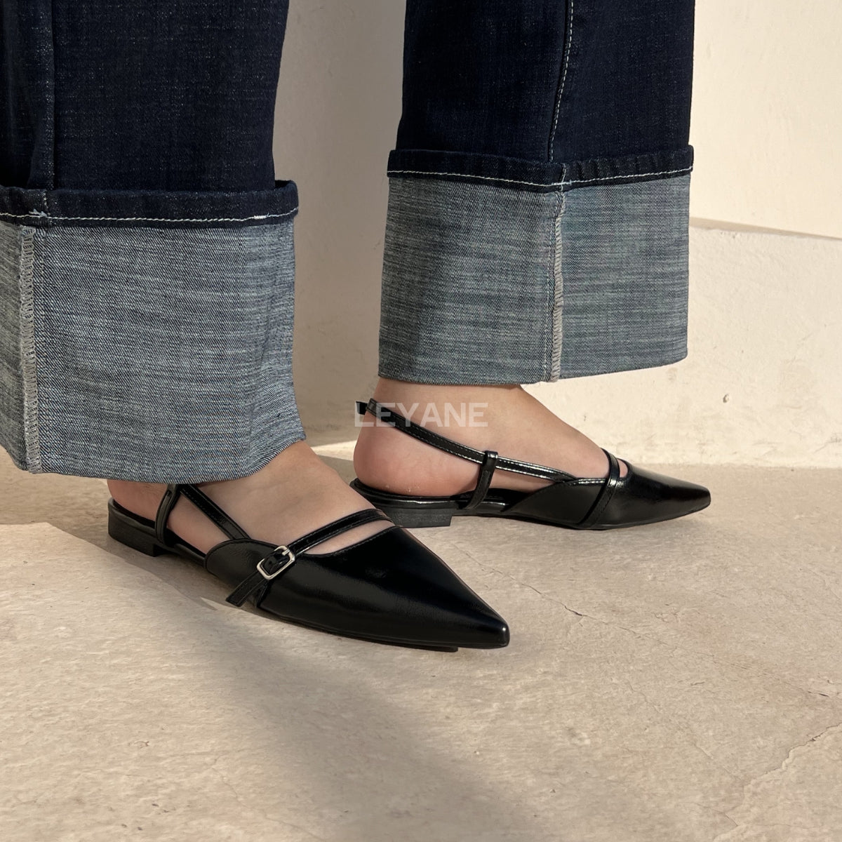 ballerines femmes, ballerines slingback, ballerines femmes maroc, ballerine en ligne, ballerine en daim, ballerine pour femme, ballerine en ligne, ballerines femme, ballerine maroc en ligne, ballerine zara, ballerine stradivarius
