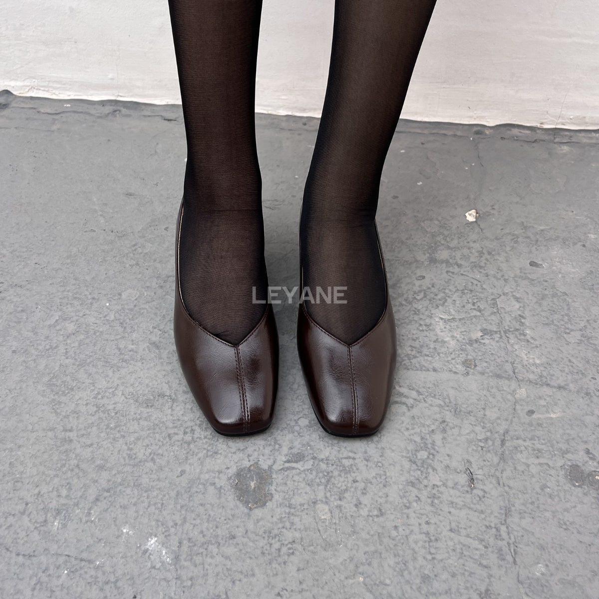 ballerines femmes, ballerines slingback, ballerines femmes maroc, ballerine en ligne, ballerine en daim, ballerine pour femme, ballerine en ligne, ballerines femme, ballerine maroc en ligne, ballerine zara, ballerine stradivarius
