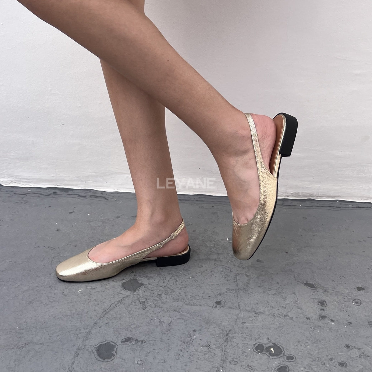 ballerines femmes, ballerines slingback, ballerines femmes maroc, ballerine en ligne, ballerine en daim, ballerine pour femme, ballerine en ligne, ballerines femme, ballerine maroc en ligne, ballerine zara, ballerine stradivarius
