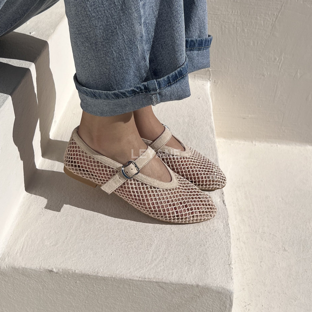 mocassin femme luxe, mocassins maroc, mocassins femme cuir , mocassin lora piana, mocassins casablanca, mocassin pour femme tendance,derbies femme, derbies femme maroc, derbies femme tamaris, derbies femme jonak,ballerine femme , ballerine femme confortable, ballerine tendance, ballerine chanel

