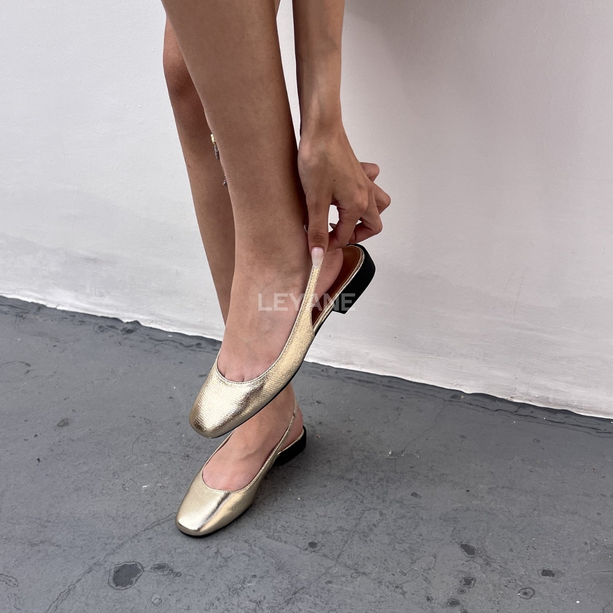 ballerines femmes, ballerines slingback, ballerines femmes maroc, ballerine en ligne, ballerine en daim, ballerine pour femme, ballerine en ligne, ballerines femme, ballerine maroc en ligne, ballerine zara, ballerine stradivarius
