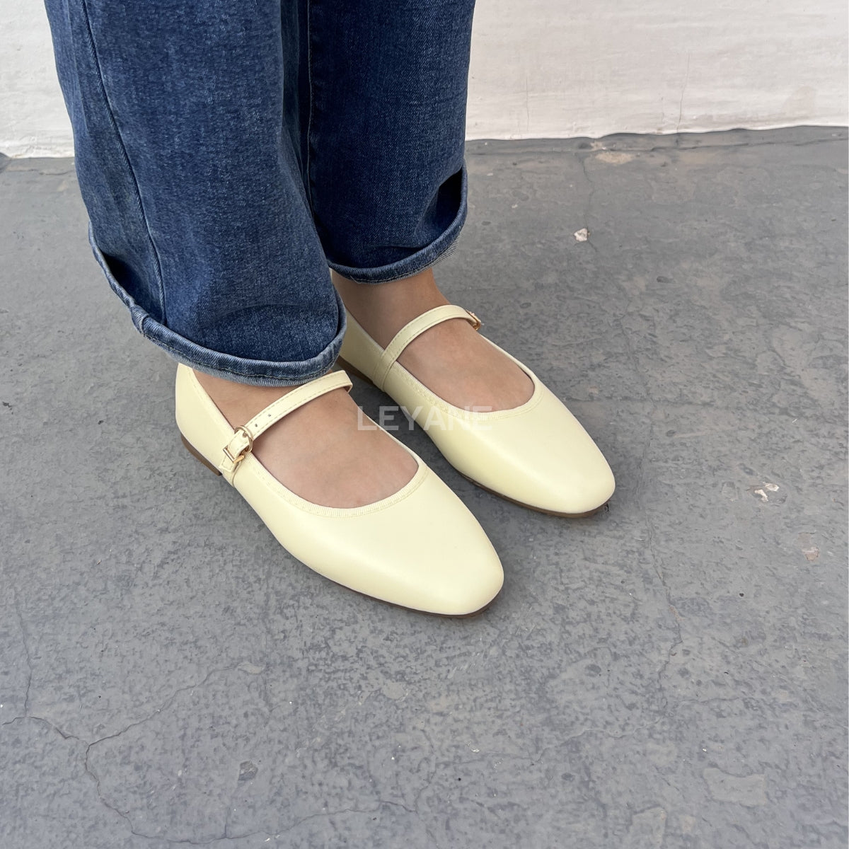 ballerines femmes, ballerines slingback, ballerines femmes maroc, ballerine en ligne, ballerine en daim, ballerine pour femme, ballerine en ligne, ballerines femme, ballerine maroc en ligne, ballerine zara, ballerine stradivarius
