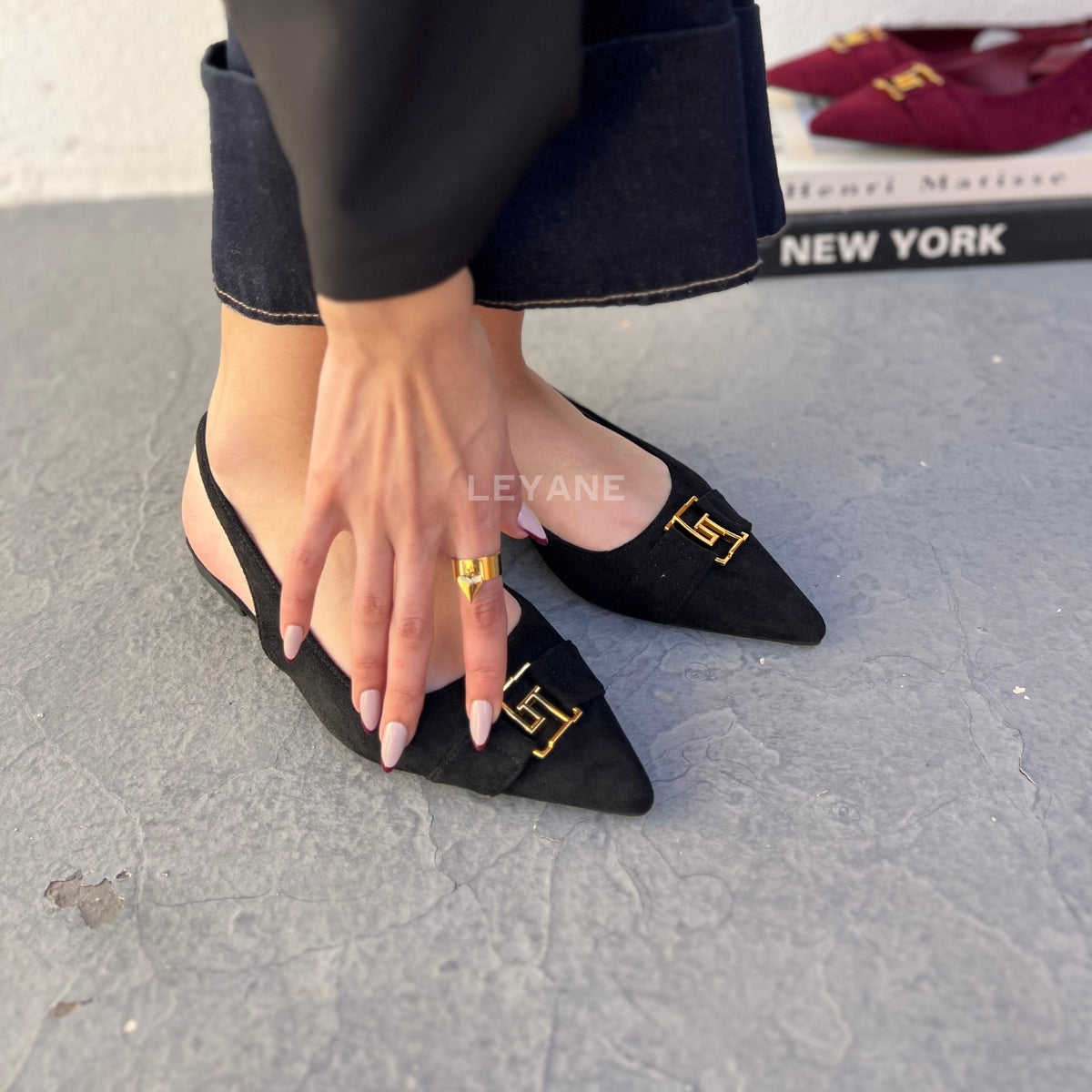 Ballerine noir ; Ballerine avec motif ; Ballerine pour ; Ballerine femme ; Ballerine pour femme ; Ballerine chic ; Ballerine élégante, ballerines bordeaux, ballerine femmes au maroc, mocassin en ligne