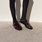 mocassin femme luxe, mocassins maroc, mocassins femme cuir , mocassin lora piana, mocassins casablanca, mocassin pour femme tendance,derbies femme, derbies femme maroc, derbies femme tamaris, derbies femme jonak,ballerine femme , ballerine femme confortable, ballerine tendance, ballerine chanel