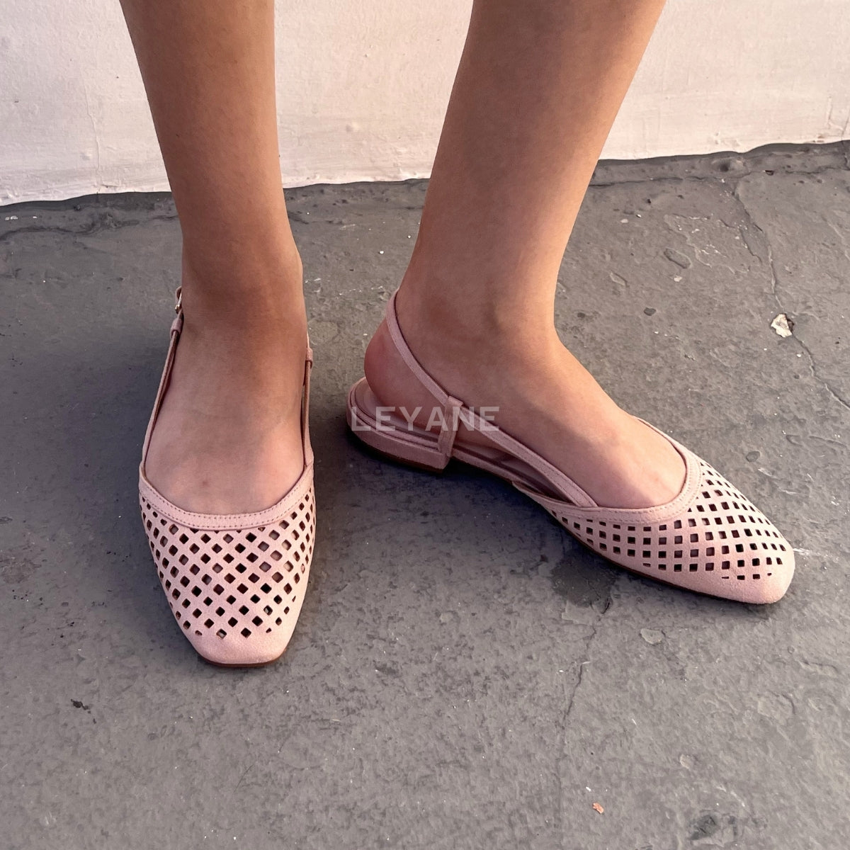 ballerines femmes, ballerines slingback, ballerines femmes maroc, ballerine en ligne, ballerine en daim, ballerine pour femme, ballerine en ligne, ballerines femme, ballerine maroc en ligne, ballerine zara, ballerine stradivarius
