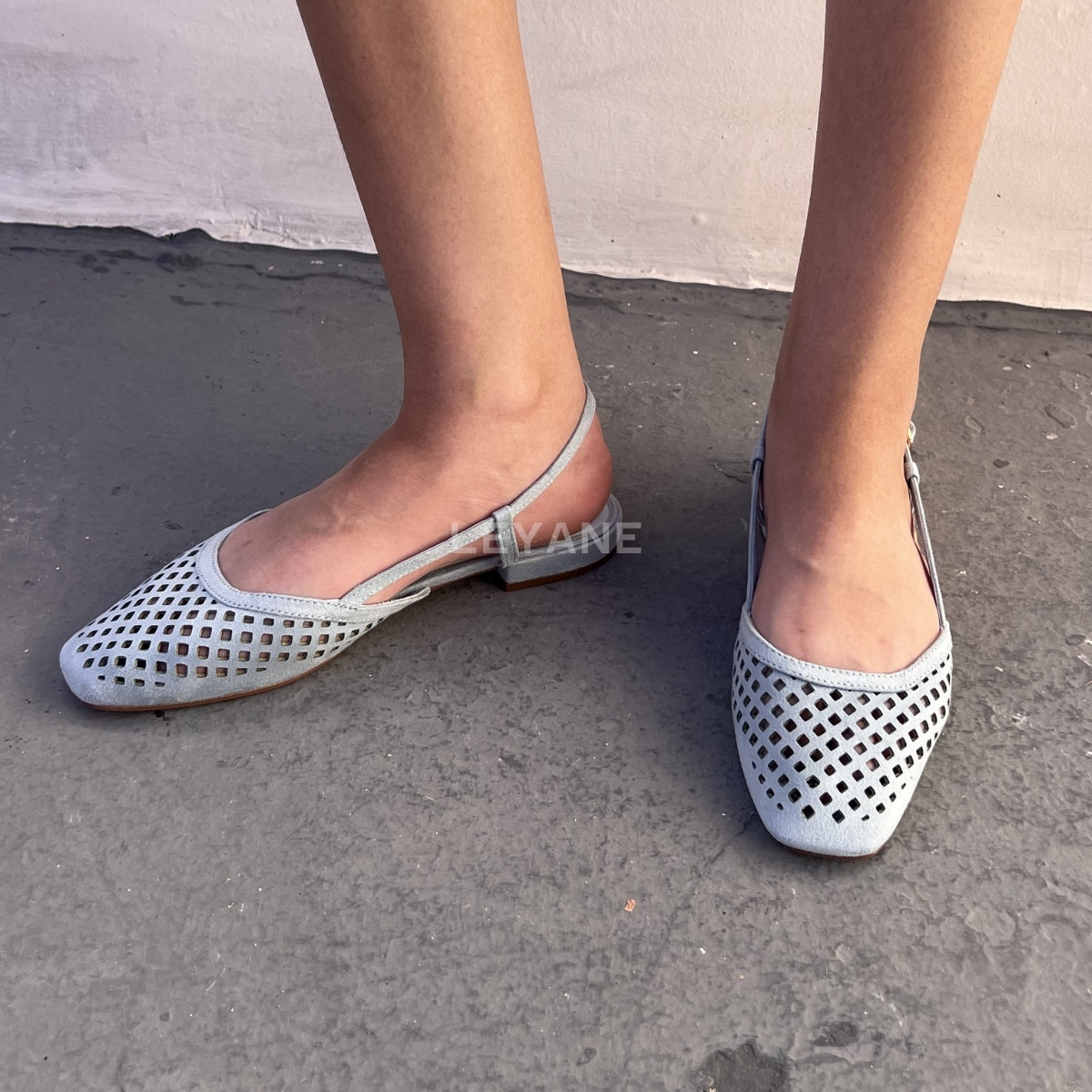 ballerines femmes, ballerines slingback, ballerines femmes maroc, ballerine en ligne, ballerine en daim, ballerine pour femme, ballerine en ligne, ballerines femme, ballerine maroc en ligne, ballerine zara, ballerine stradivarius
