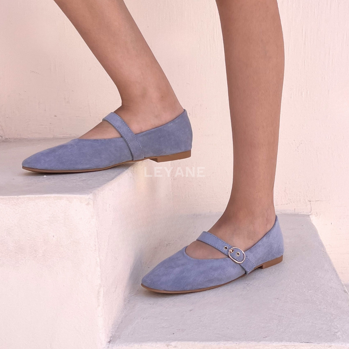 ballerines femmes, ballerines slingback, ballerines femmes maroc, ballerine en ligne, ballerine en daim, ballerine pour femme, ballerine en ligne, ballerines femme, ballerine maroc en ligne, ballerine zara, ballerine stradivarius
