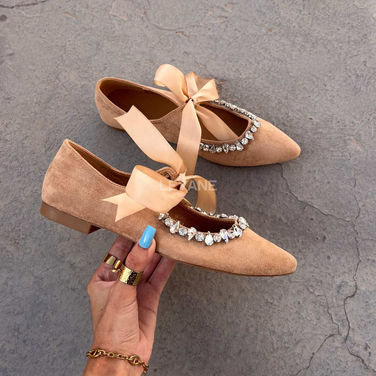 ballerines femmes, ballerines slingback, ballerines femmes maroc, ballerine en ligne, ballerine en daim, ballerine pour femme, ballerine en ligne, ballerines femme, ballerine maroc en ligne, ballerine zara, ballerine stradivarius
