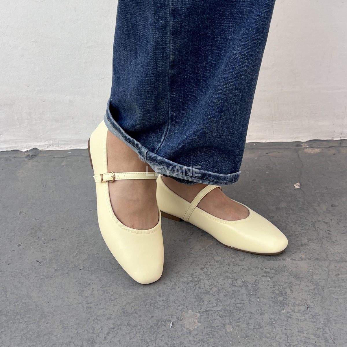 ballerines femmes, ballerines slingback, ballerines femmes maroc, ballerine en ligne, ballerine en daim, ballerine pour femme, ballerine en ligne, ballerines femme, ballerine maroc en ligne, ballerine zara, ballerine stradivarius
