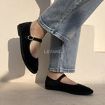 ballerines femmes, ballerines slingback, ballerines femmes maroc, ballerine en ligne, ballerine en daim, ballerine pour femme, ballerine en ligne, ballerines femme, ballerine maroc en ligne, ballerine zara, ballerine stradivarius
