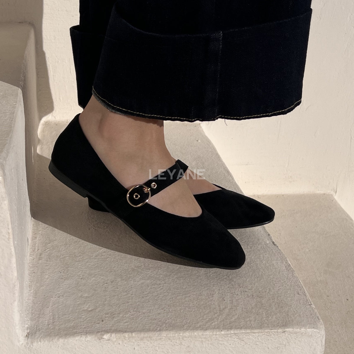 mocassin femme luxe, mocassins maroc, mocassins femme cuir , mocassin lora piana, mocassins casablanca, mocassin pour femme tendance,derbies femme, derbies femme maroc, derbies femme tamaris, derbies femme jonak,ballerine femme , ballerine femme confortable, ballerine tendance, ballerine chanel
