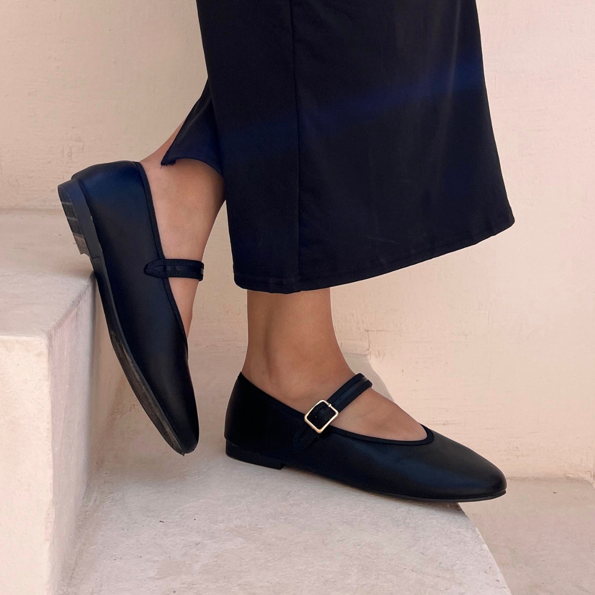 ballerines femmes, ballerines slingback, ballerines femmes maroc, ballerine en ligne, ballerine en daim, ballerine pour femme, ballerine en ligne, ballerines femme, ballerine maroc en ligne, ballerine zara, ballerine stradivarius
