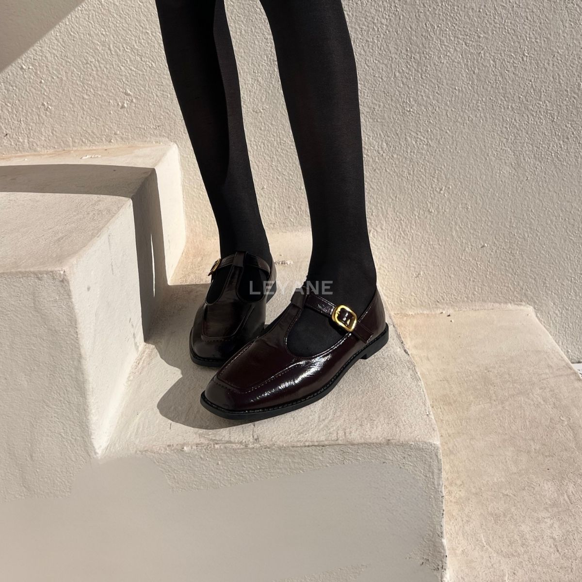 mocassin femme luxe, mocassins maroc, mocassins femme cuir , mocassin lora piana, mocassins casablanca, mocassin pour femme tendance,derbies femme, derbies femme maroc, derbies femme tamaris, derbies femme jonak,ballerine femme , ballerine femme confortable, ballerine tendance, ballerine chanel