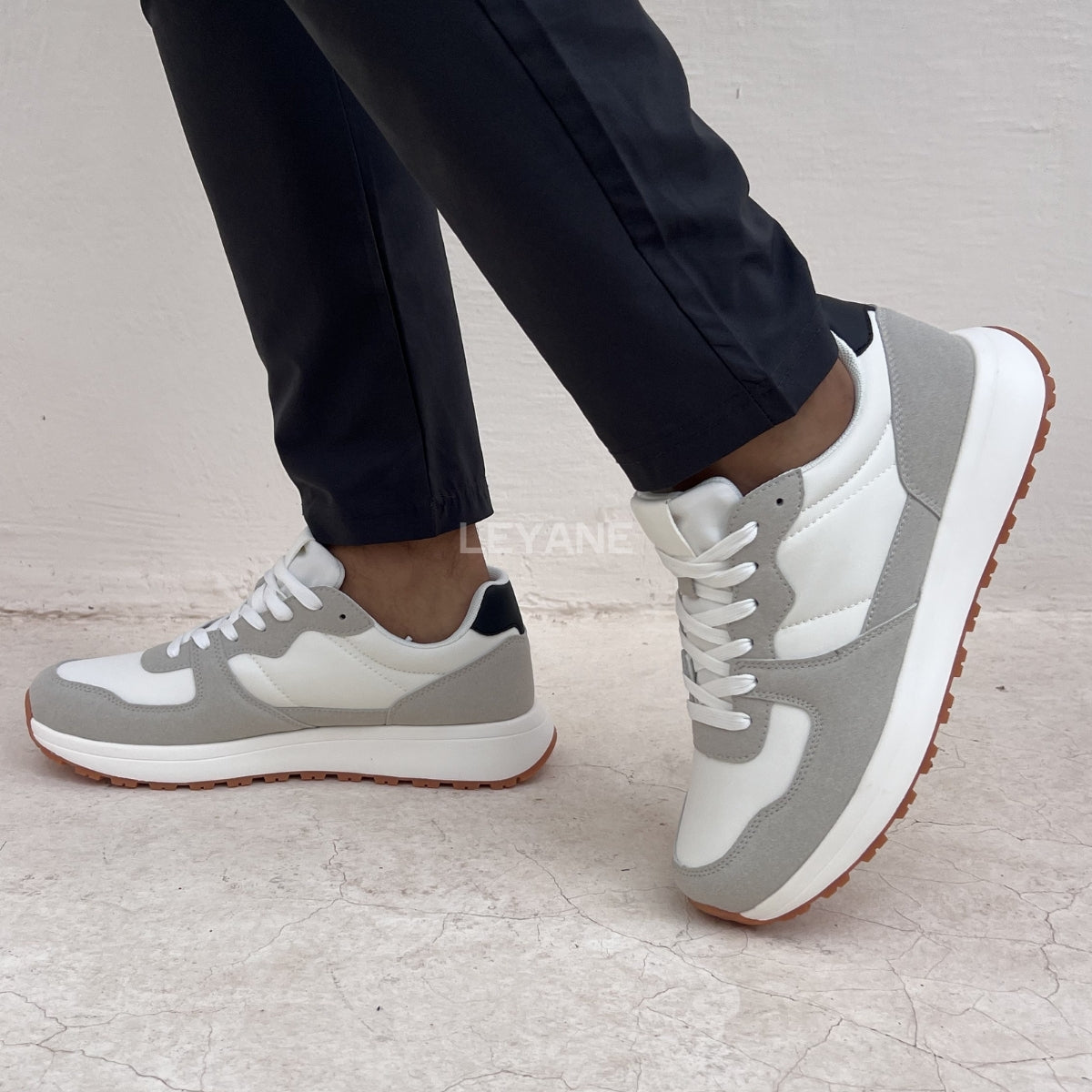 Baskets homme luxe, baskets homme Maroc, baskets homme tendance, baskets homme Casablanca, baskets homme cuir, sneakers homme élégantes, sneakers homme confortables, baskets casual homme, baskets sport chic homme, baskets blanches homme, baskets mode homme, sneakers Nike homme, sneakers Adidas homme, baskets New Balance homme, sneakers Balenciaga homme, baskets Alexander McQueen homme, baskets homme premium, sneakers homme streetwear, baskets homme modernes, baskets légères homme, chaussures sport homme ten